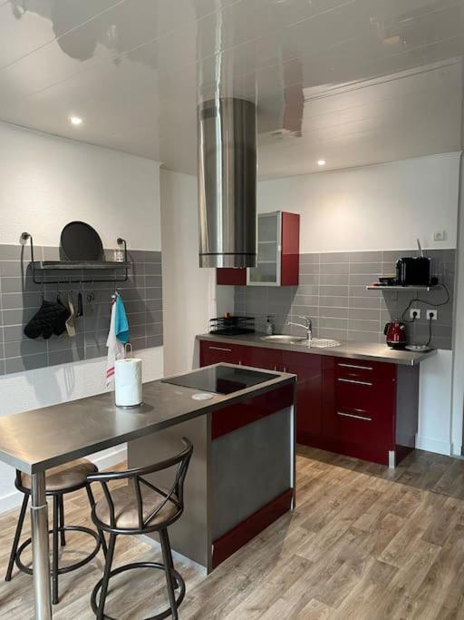 L'Escale Zen Apartment Tulle Bagian luar foto