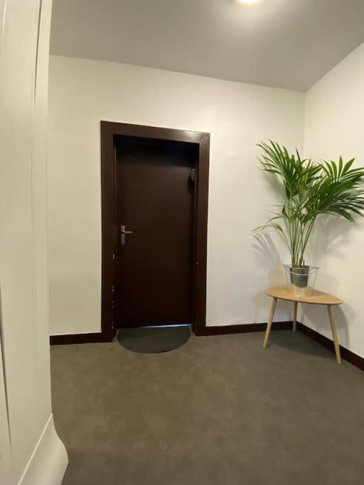 L'Escale Zen Apartment Tulle Bagian luar foto